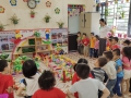 Giờ chơi hoạt động góc của lớp 5 tuổi trường chính